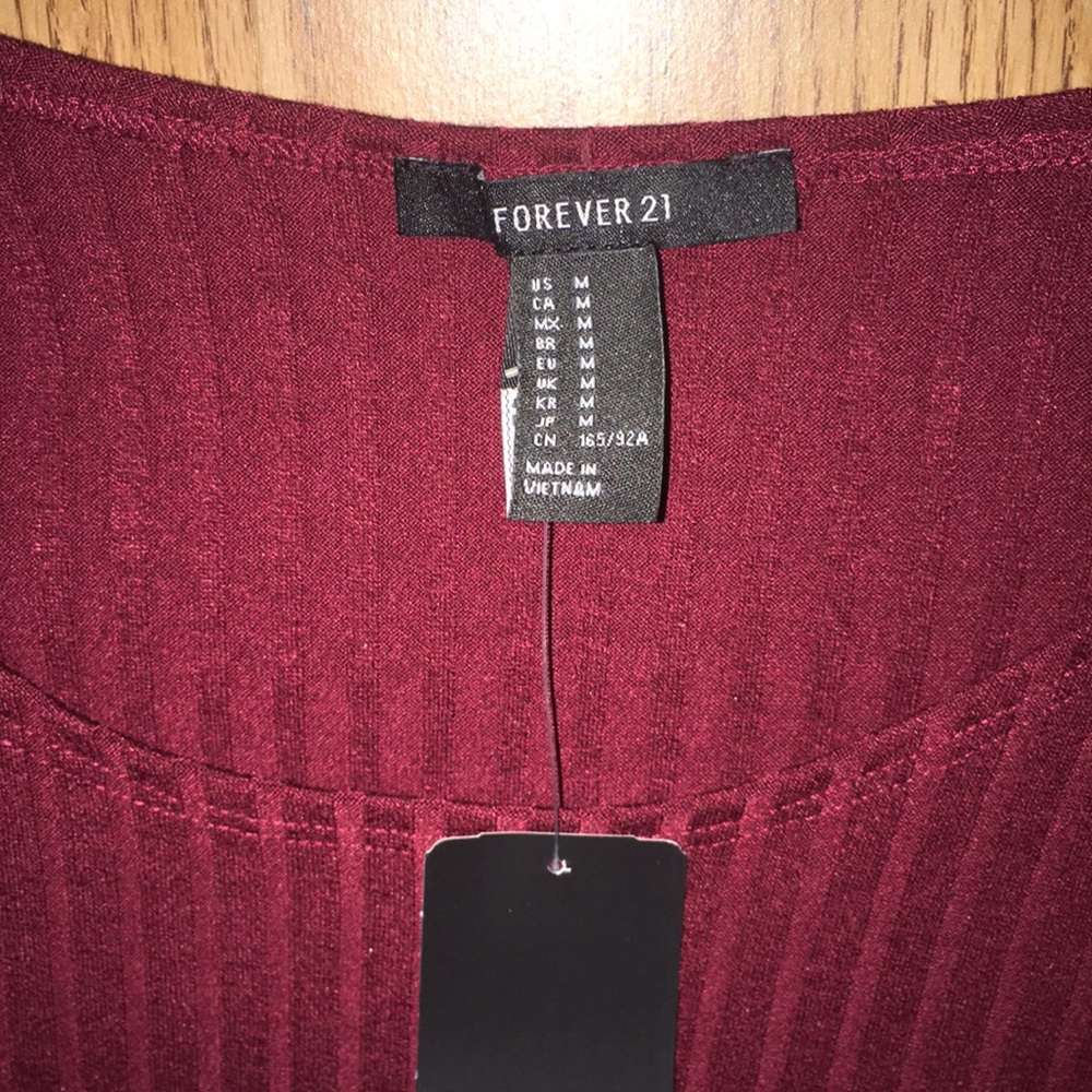 NWT Marion Ribbed Crop Top - Picture 3 of 5